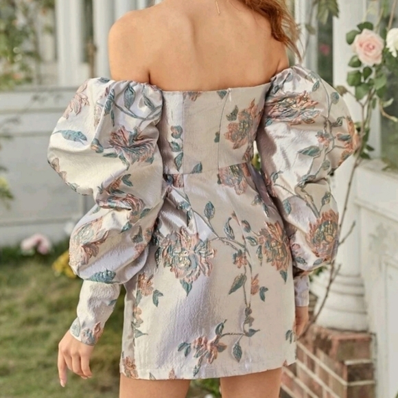 shein Gigot Oversized Sleeve Bustier Sweetheart Satin Dress Size: M - Picture 6 of 11